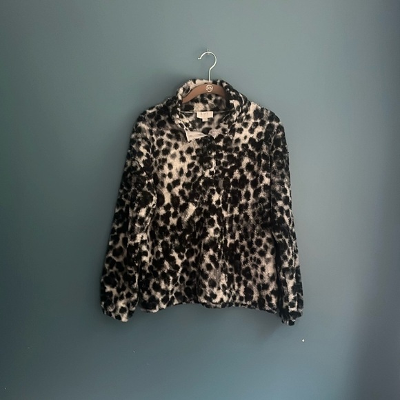 LOFT Tops - LOFT leopard print, Sherpa pullover size women’s medium petite